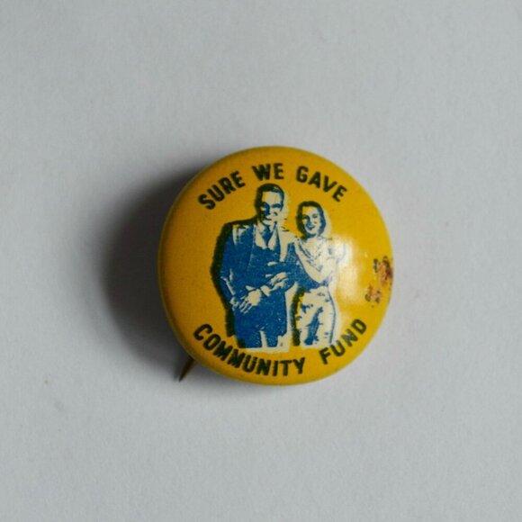 Vintage Pin Tiny Sure We Gave Community Fun Yellow Blue - Picture 1 of 2